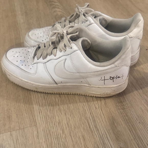 Nike Other - Nike White Air Force 1 Sneakers